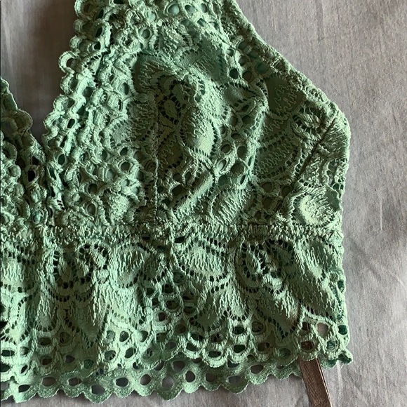 Aerie Flower Lace Bralette - Picture 2 of 4